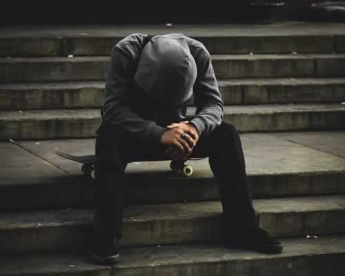 老公出轨后如何应对套路，智慧重建婚姻信任