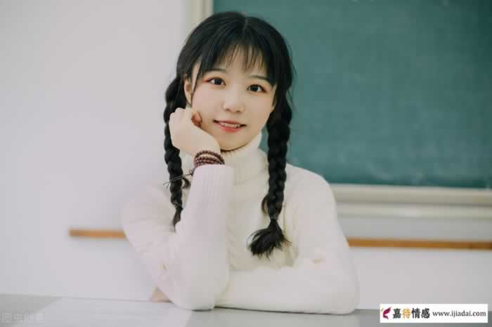 无论是夫妻还是恋人，女人主动叫你“哥”，其实是给你3个暗示_嘉待情感