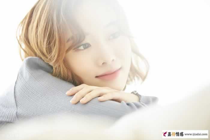 无论是夫妻还是恋人，女人主动叫你“哥”，其实是给你3个暗示_嘉待情感