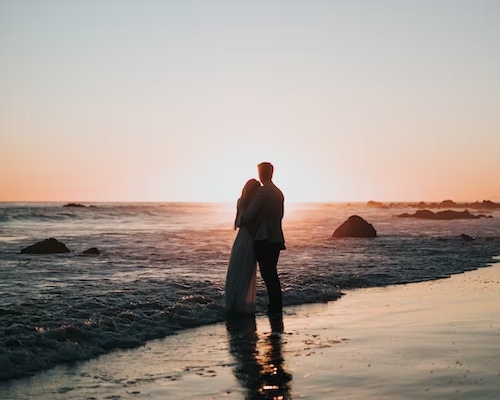 追求你的男生突然变冷淡？真正的原因竟然在这里_嘉待情感