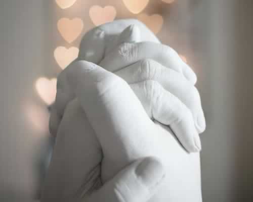 面对伴侣出轨如何理性应对与抉择