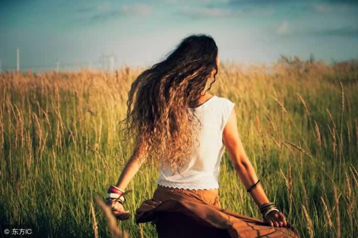 分手后最另人痛苦的是精神折磨，挽回的你先要学会放松_嘉待情感