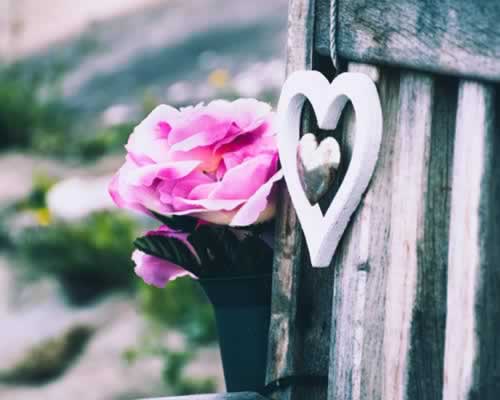 男人有钱没钱一眼看穿三大细节-玫瑰婚恋恋爱网