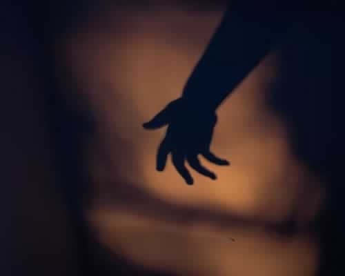 男女关系需稳定基础与循序渐进-玫瑰婚恋恋爱网