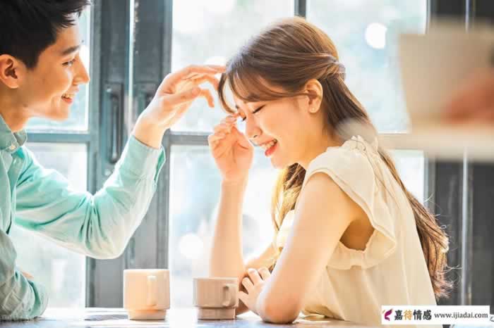 男人这3个“不过问”看似冷淡，实则深情_嘉待情感