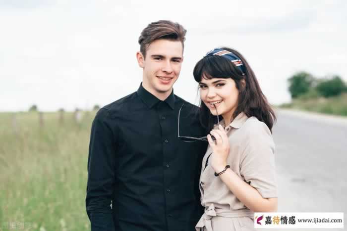 女人对你做了这3件事，说明她在算计你_嘉待情感