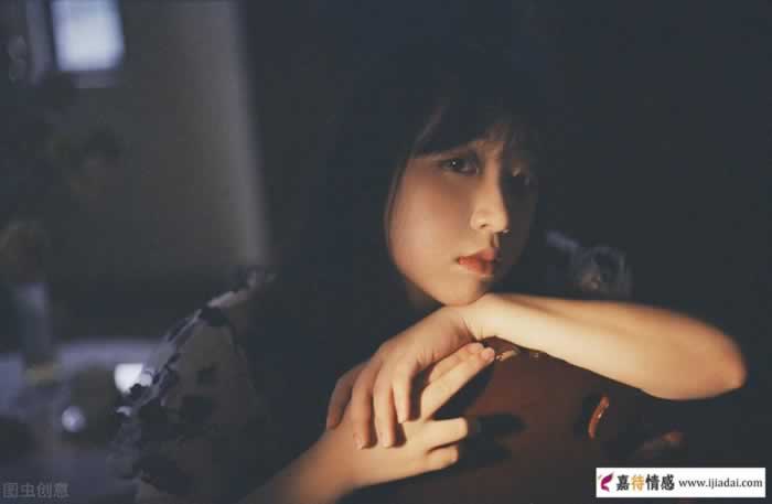 已婚女性与异性聊天的3个禁忌_嘉待情感