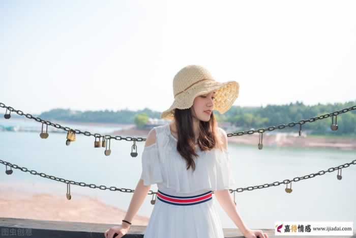 两性发生关系时，女人最掉价的2种行为，希望你没有_嘉待情感