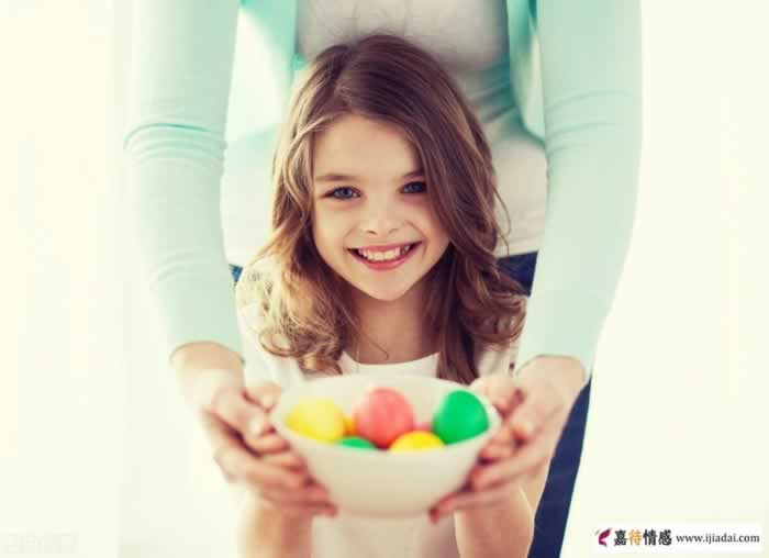 一个女人最高级的情商：做事要硬，说话要软_嘉待情感