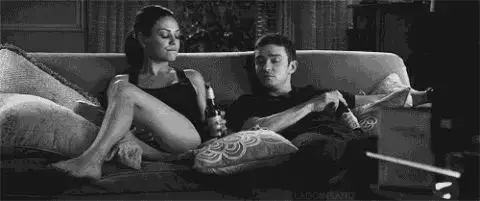 这个男人值不值得挽回？分手后，千万不要用自己的方法执意挽回！_嘉待情感