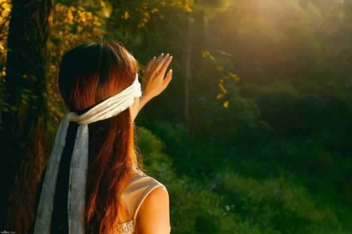 男人既然出轨背叛了，为何大部分都不愿意去离婚？_嘉待情感