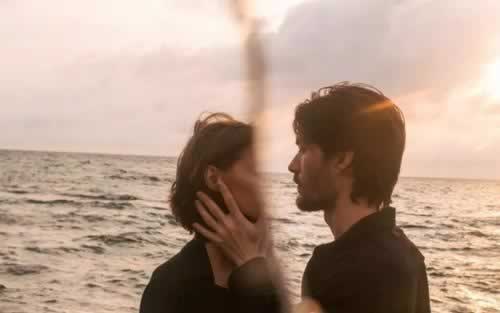 男生提分手后，为什么不删除你？（想复合，必懂的男性心理）_嘉待情感