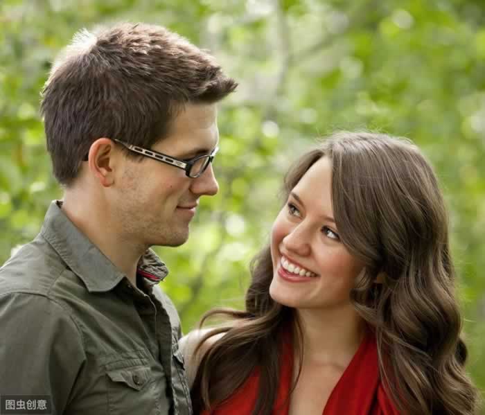 异地恋挽回：如何突破距离，成就爱情？_嘉待情感