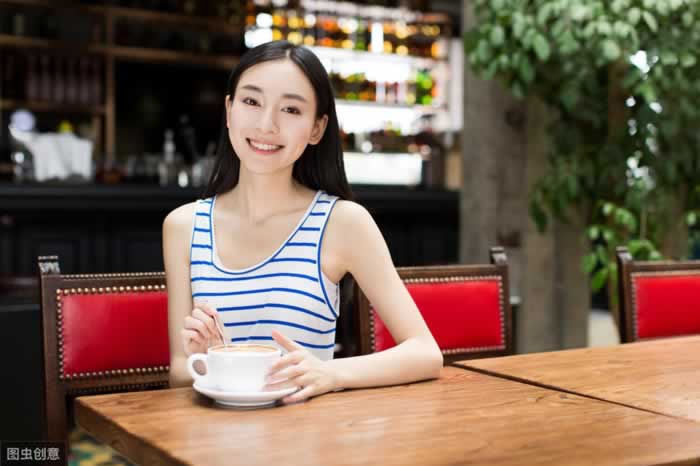 挽回前男友，不委屈自己，学着做一个高情商的女人_嘉待情感