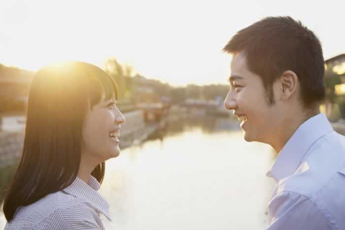 男人是不够爱，还是比你更狠心？_嘉待情感