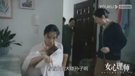 喂奶被围观，当众漏尿... 这些难堪背后是一千万女性无声的呐喊_嘉待情感