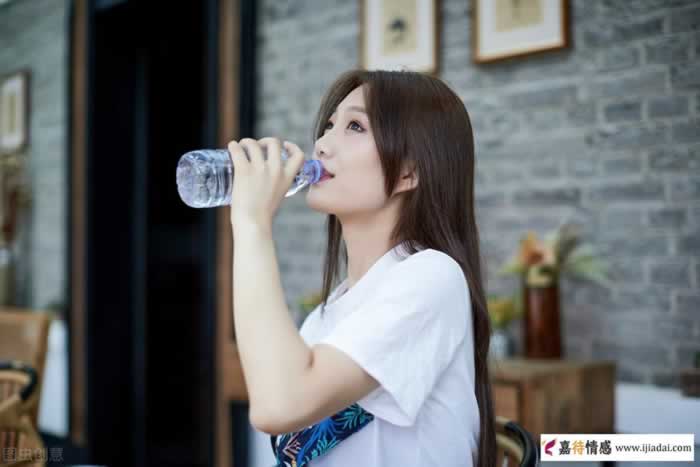 不要每天都联系，男人容易产生不爱的想法_嘉待情感