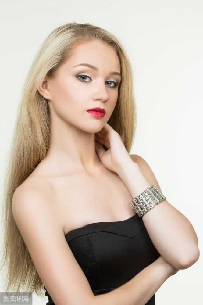 强行挽回是没有意义的，了解挽回的心路历程，学着智慧面对_嘉待情感