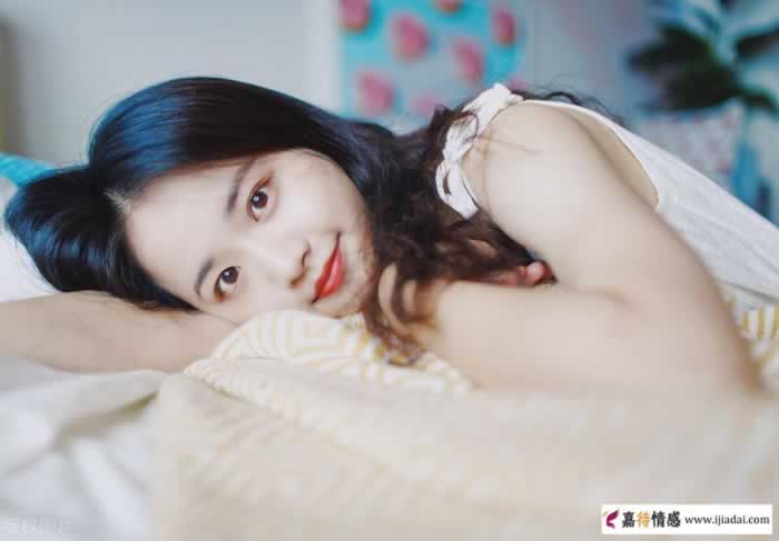 一个爱你的男人，除了亲你、抱你，还会对你做这些事_嘉待情感