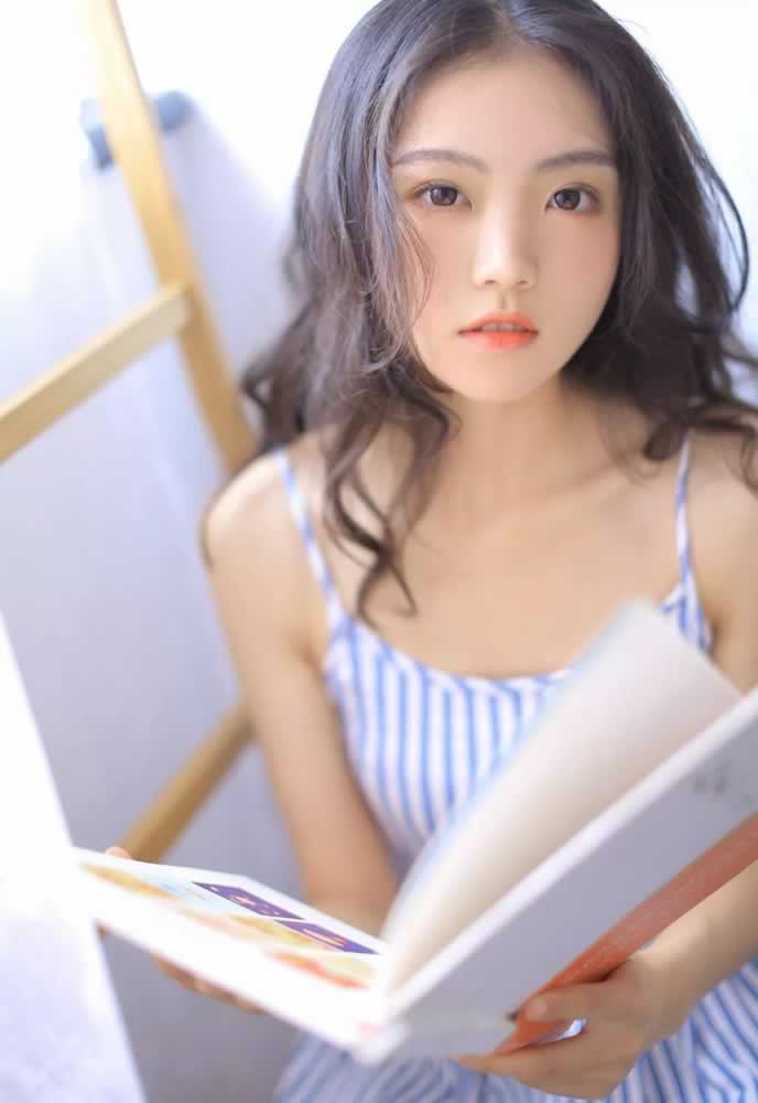 感情淡了没关系，学会用心理暗示调动他的情绪，让他追着你挽回！_嘉待情感