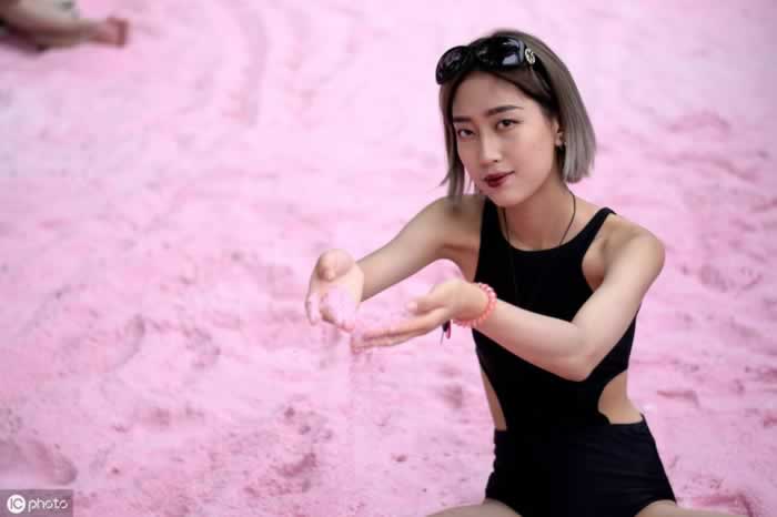 和男友即将异地，不想分开，要如何做才能把握住这段感情？_嘉待情感