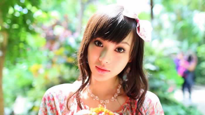 能够挽回男人的绝对不是你的卑躬屈膝，学会这3招让他主动追求你_嘉待情感