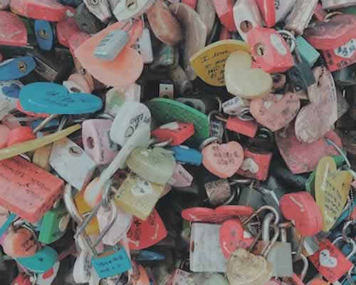 老婆肉体出轨了，不要孩子我该怎么办？