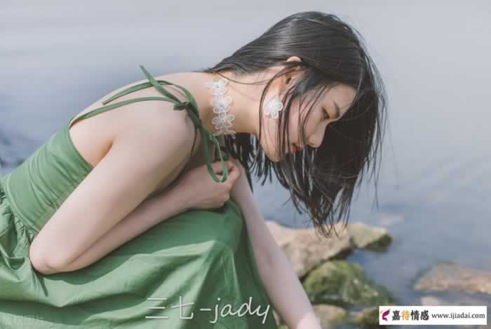 让女人容易“沦陷”的三种求爱技巧_嘉待情感