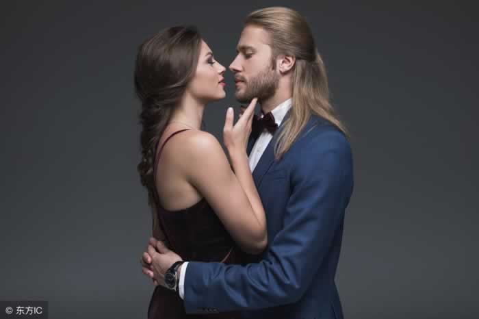 男朋友收入比我高很多，该怎么挽回？_嘉待情感