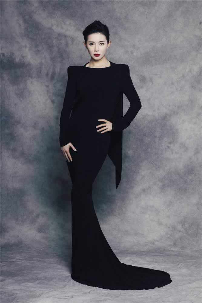 挽回的你总是很卑微,学会这样修炼强大气场,占据情感高位!_嘉待情感 挽回的你总是很卑微,学会这样修炼强大气场,占据情感高位!_嘉待情感