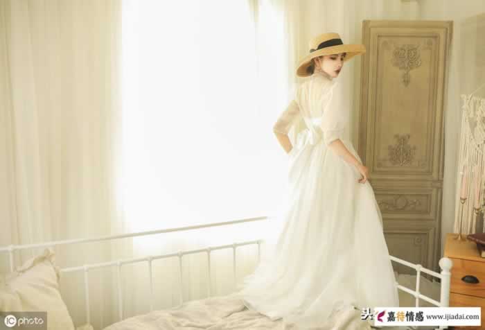 结婚2个月后,老公前任加了我微信,说我老公之前劈腿过_嘉待情感 结婚2个月后,老公前任加了我微信,说我老公之前劈腿过_嘉待情感