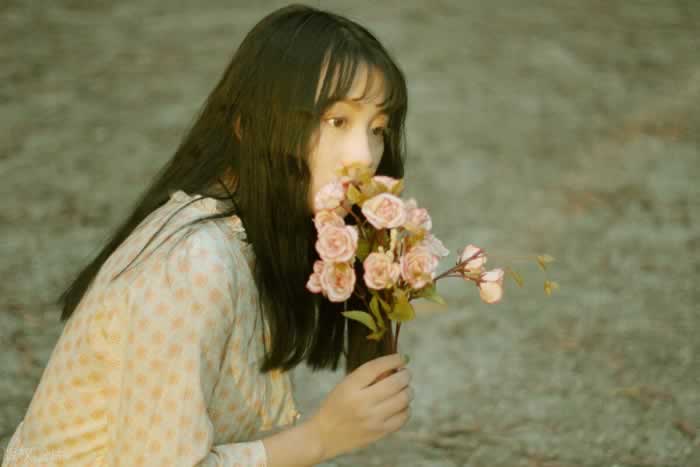 绿茶女的三大受宠秘籍:如何抓牢男人心?_嘉待情感 绿茶女的三大受宠秘籍:如何抓牢男人心?_嘉待情感