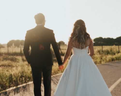 结婚中喜欢与合适哪个更重要 婚姻成功的关键因素分析-玫瑰婚恋恋爱网