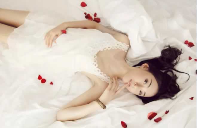 挽回，一定要有尊严，不能单纯凭借对方一句复合的话！_嘉待情感