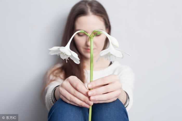 强大的诱发机制：如何让前任反过来想挽回你？_嘉待情感