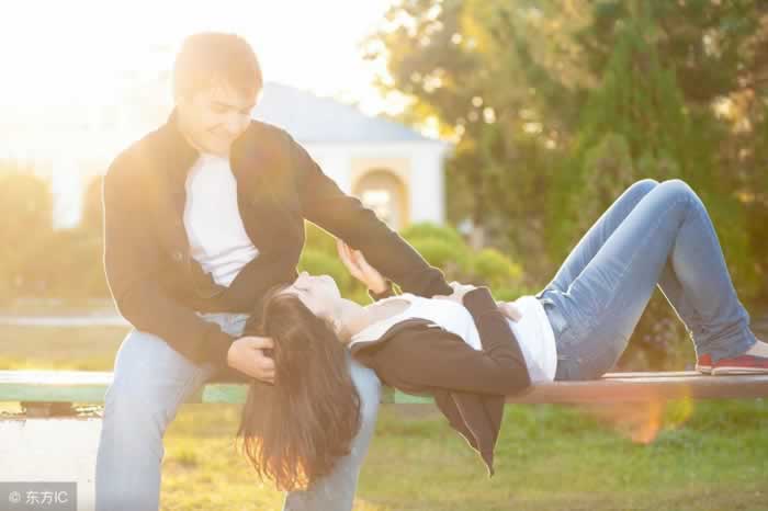 挽回时机把握好，才能快速挽回他的心 男人分手后的心理情感变化_嘉待情感