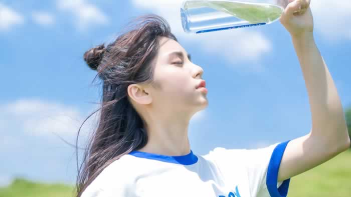 面对大男子主义严重的男人，女人如何应对？_嘉待情感