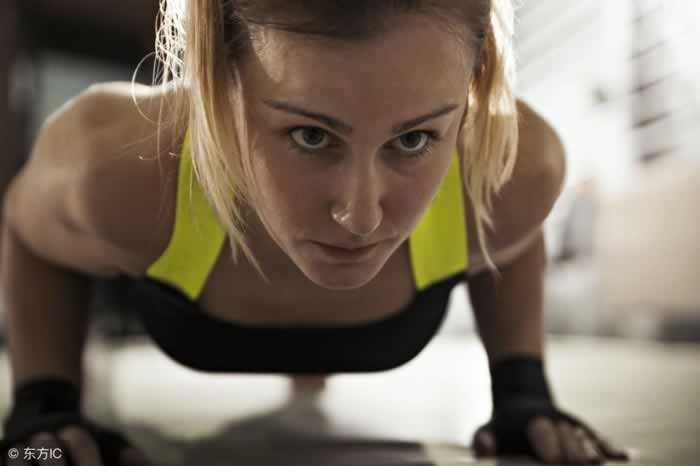 男人越没出息,越会有的3种表现,他有吗_嘉待情感 男人越没出息,越会有的3种表现,他有吗_嘉待情感