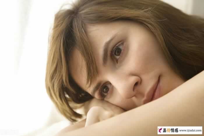 女人长期缺少男人关爱，会有这3个表现_嘉待情感