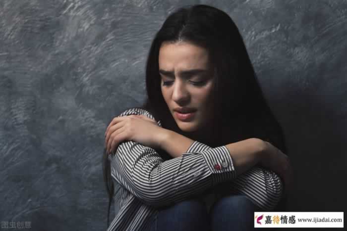 女人长期缺少男人关爱，会有这3个表现_嘉待情感