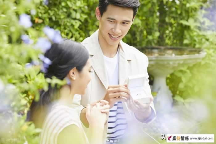 为什么说男人一有钱，大多数容易变坏？揭秘男性需求层次的变化_嘉待情感