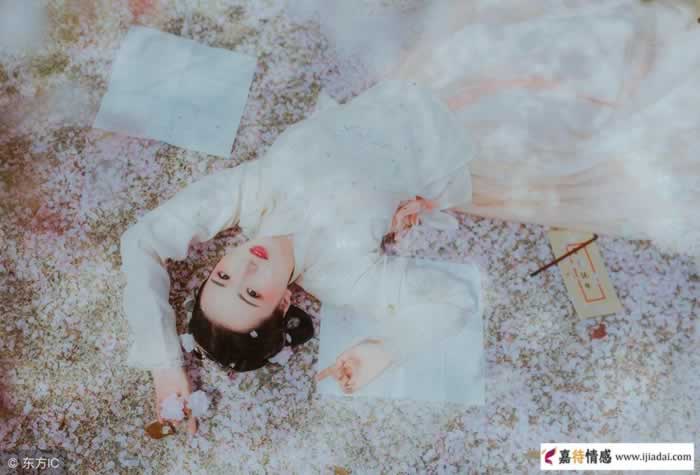 一个女人不爱你了，会有这3种表现！_嘉待情感