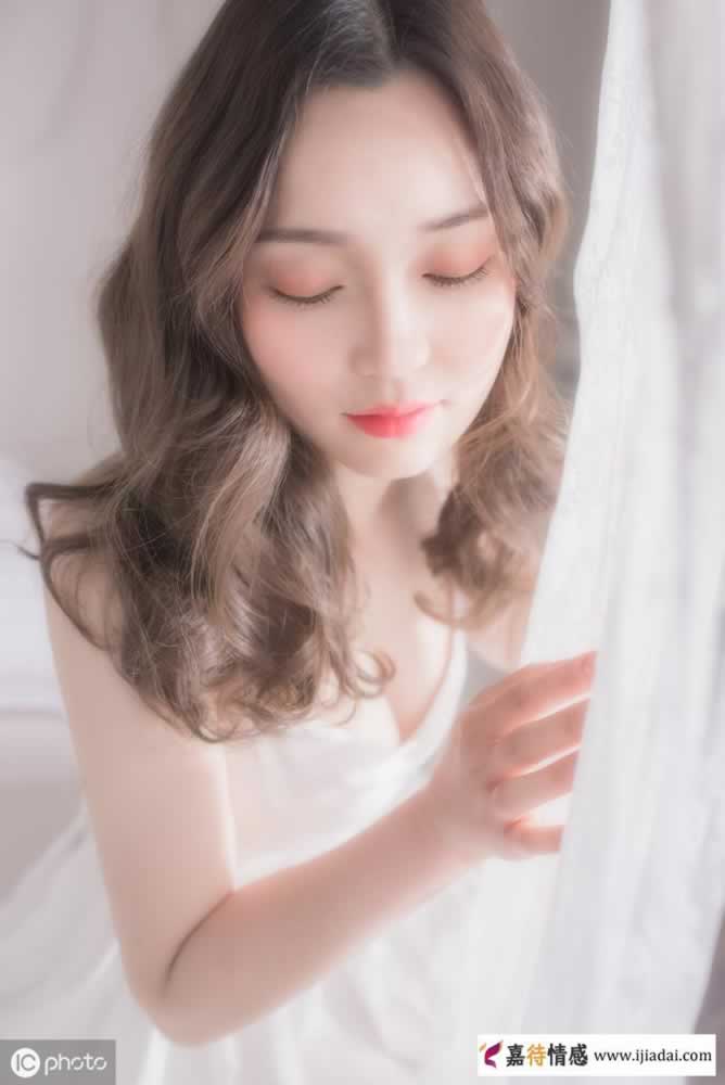 比起我们分手吧，更让我们心灰意冷的是这几种表现_嘉待情感