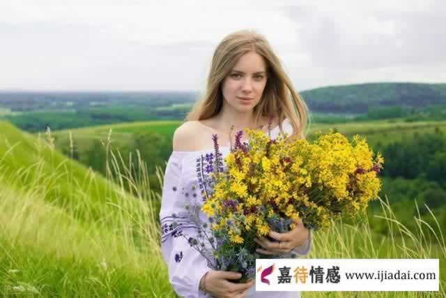 放下一个人，“断联”是下策，为自己设下这样的“套路”才是上策_嘉待情感