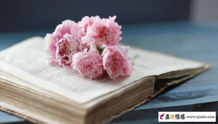 女生要不要花男生的钱？_嘉待情感