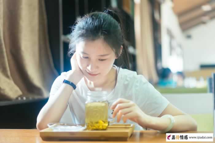 出轨男人激情过后都要经历哪些心理变化？_嘉待情感