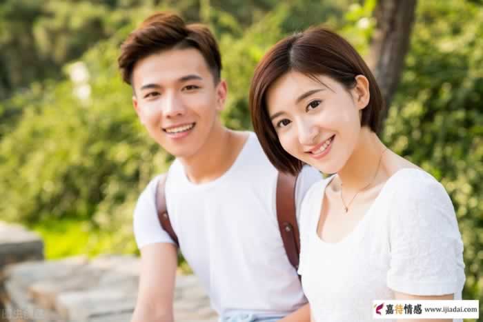 女人越这样“苛责”你，证明对你越死心塌地_嘉待情感