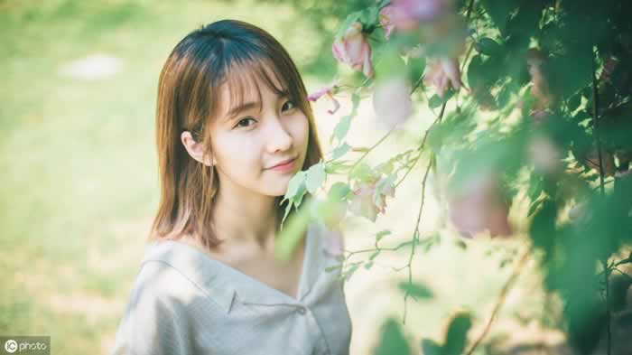 当女人不回你微信时，聪明的男人会选择这样做_嘉待情感