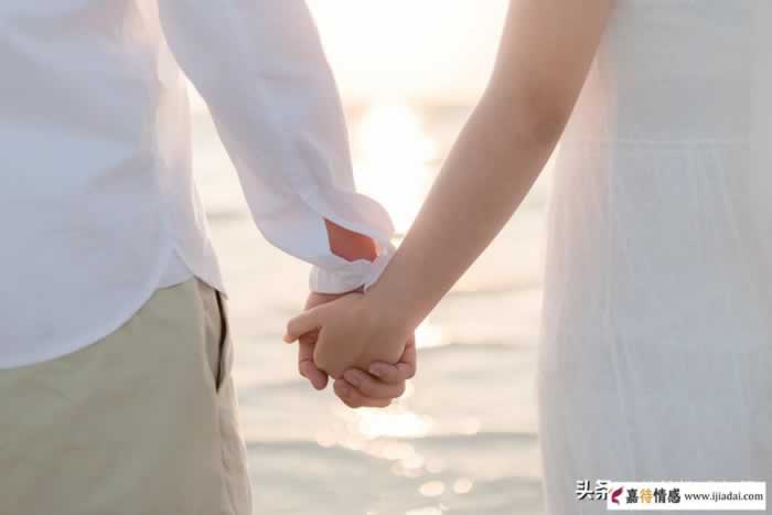 在什么情况下女人会拒绝与男人沟通？_嘉待情感