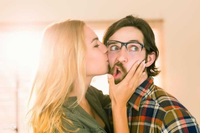 为什么情侣靠得越近,反而爱情渐行渐远了呢?_嘉待情感 为什么情侣靠得越近,反而爱情渐行渐远了呢?_嘉待情感